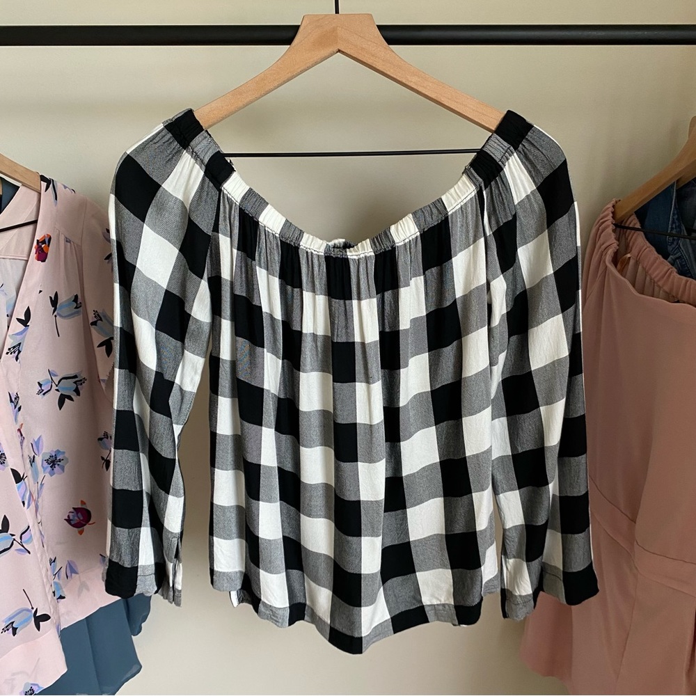 Anthro l Cloth & Stone Plaid‎ Off The Shoulder Top